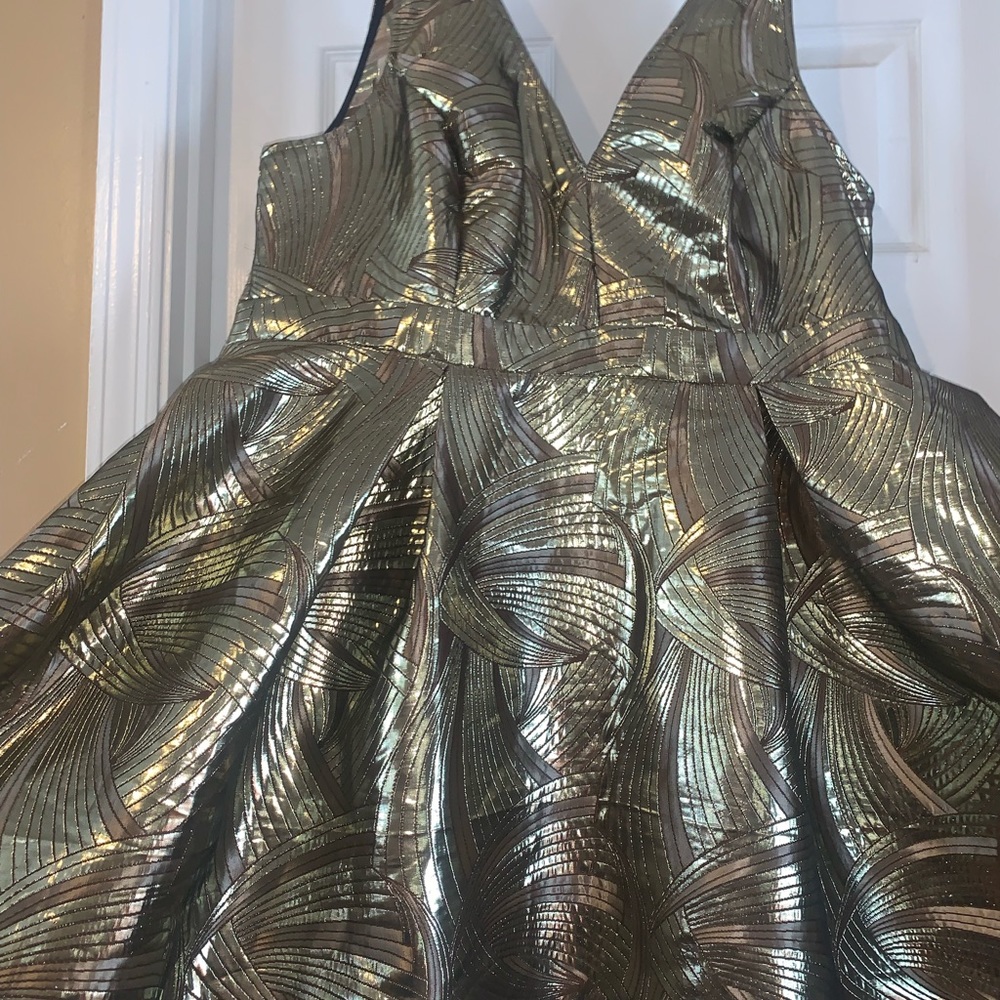 Fashion Nova short gold dress